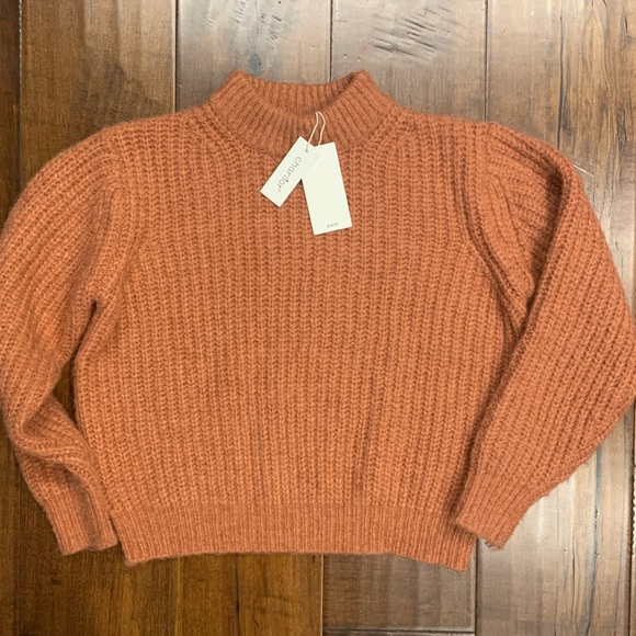 Boutique Libertie Maximin Jumper - Picture 3 of 7